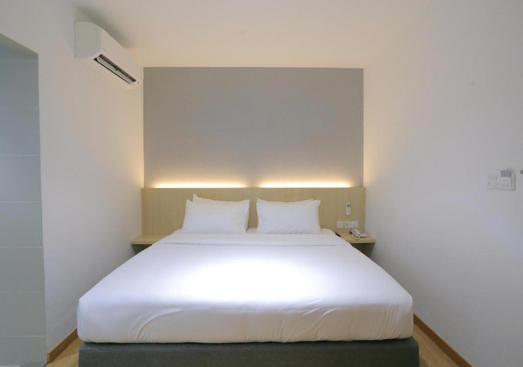 Miyabi Hotel Permas Johor Bahru Exterior foto