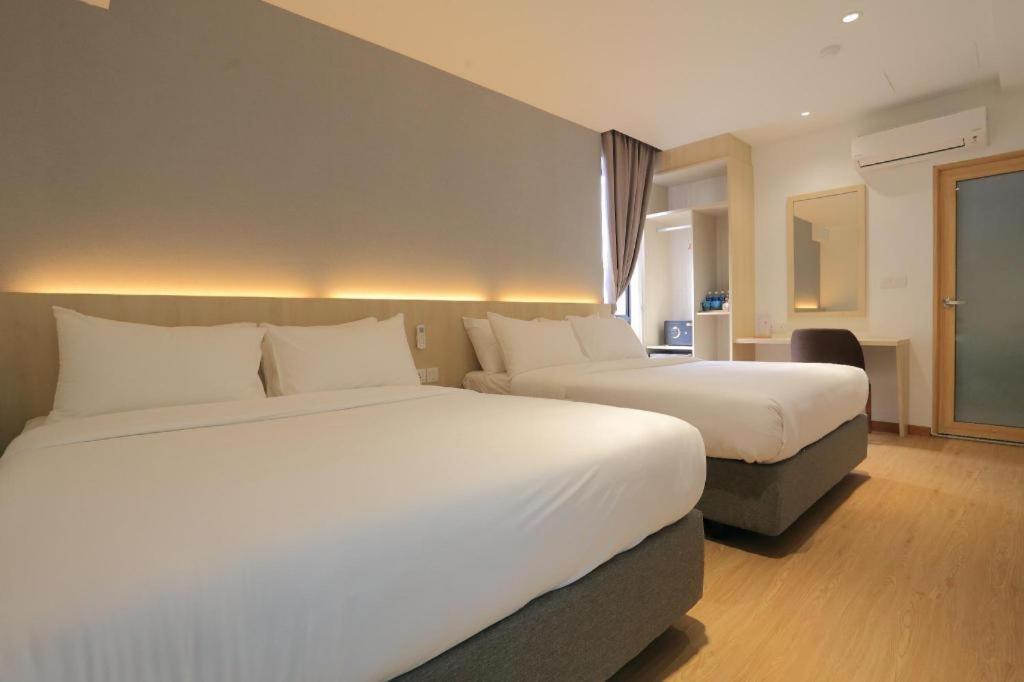 Miyabi Hotel Permas Johor Bahru Exterior foto