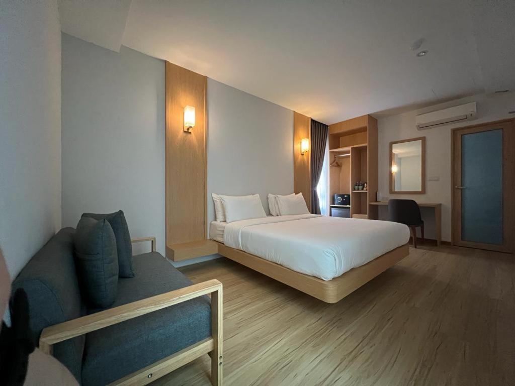 Miyabi Hotel Permas Johor Bahru Exterior foto