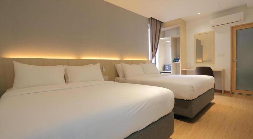 Miyabi Hotel Permas Johor Bahru Exterior foto