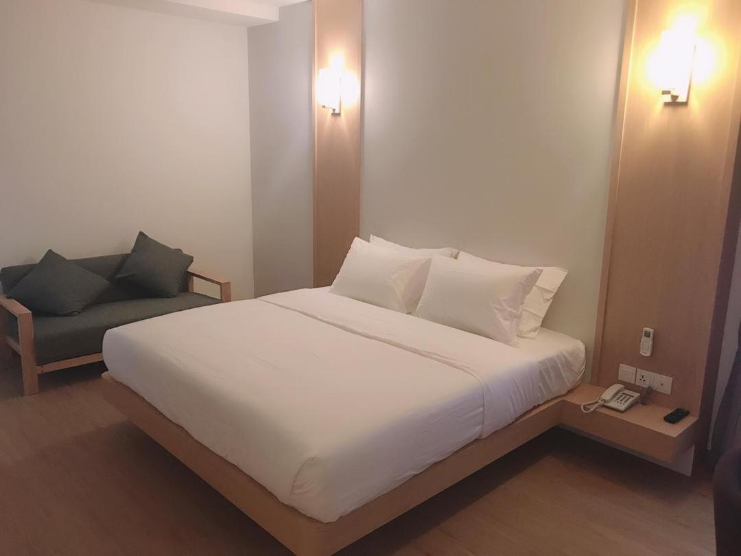Miyabi Hotel Permas Johor Bahru Exterior foto